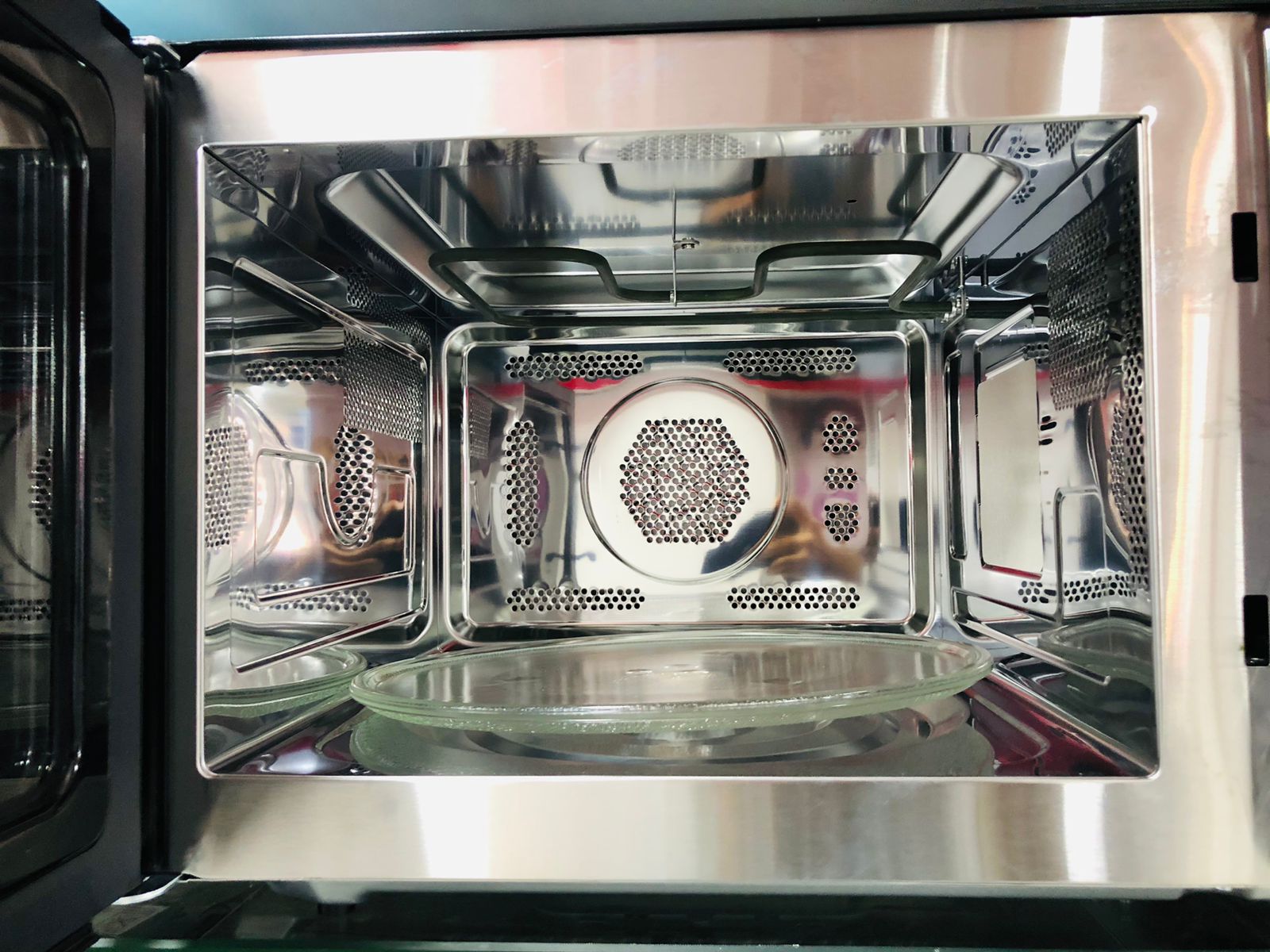 HAIER Microwave Oven 30AFR with Air Fryer